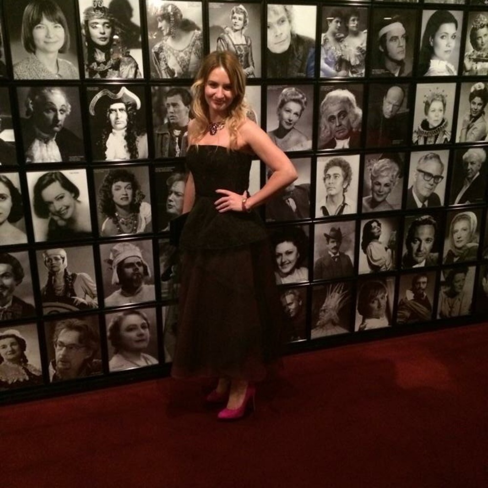 Meet your Posher, Monika